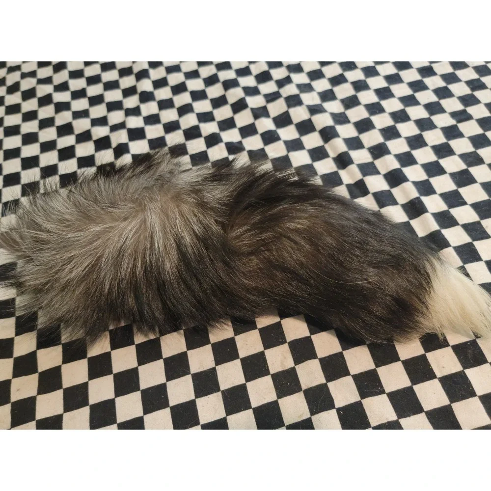 Real Fox Fur Tail – FULL LENGTH | Tanned | Bushy w/ White Tip | Craft / Fly...